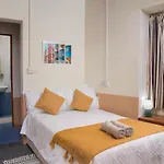 Dom wakacyjny Seafront 4-bed Townhouse With Breathtaking Views