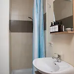 Seafront 4-bed Townhouse With Breathtaking Views Dom wakacyjny Iz-Zlielaq