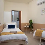 Seafront 4-bed Townhouse With Breathtaking Views *