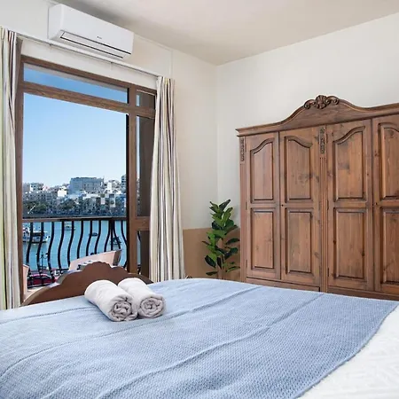 Tatil Evi Seafront 4-Bedroom Townhouse With Panoramic Views