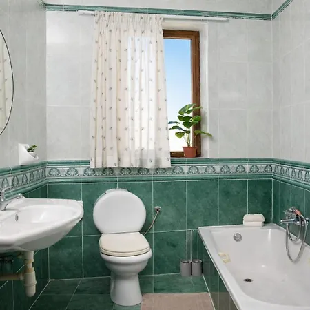 Tatil Evi Seafront 4-Bedroom Townhouse With Panoramic Views *