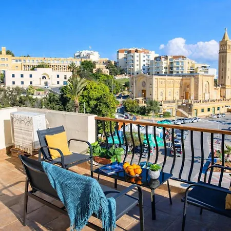 Tatil Evi Seafront 4-Bedroom Townhouse With Panoramic Views Iz-Zlielaq