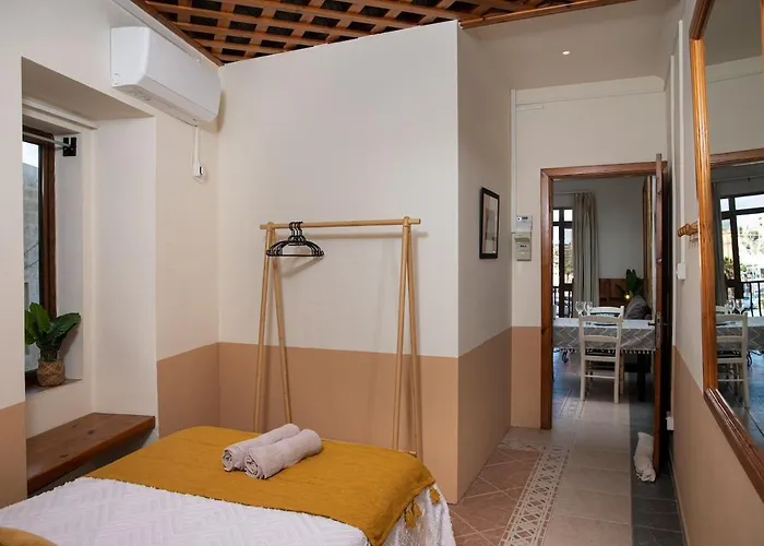 Seafront 4-bed Townhouse With Breathtaking Views Casa vacanze