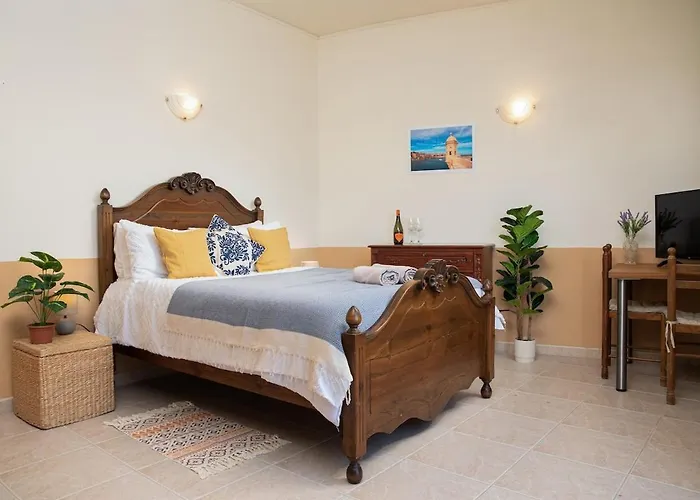 Casa vacanze Seafront 4-bed Townhouse With Breathtaking Views *