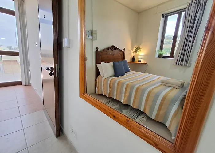 Casa vacanze Seafront 4-bed Townhouse With Breathtaking Views *