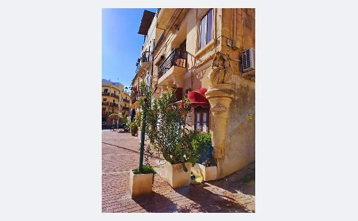 Seafront 4-bed Townhouse With Breathtaking Views Casa vacanze